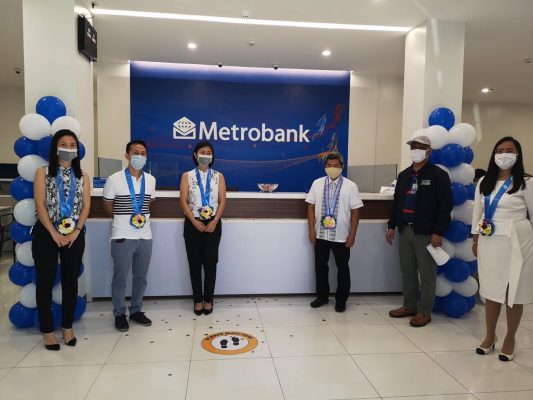 Metrobank provides the most excellent customer service.jpeg